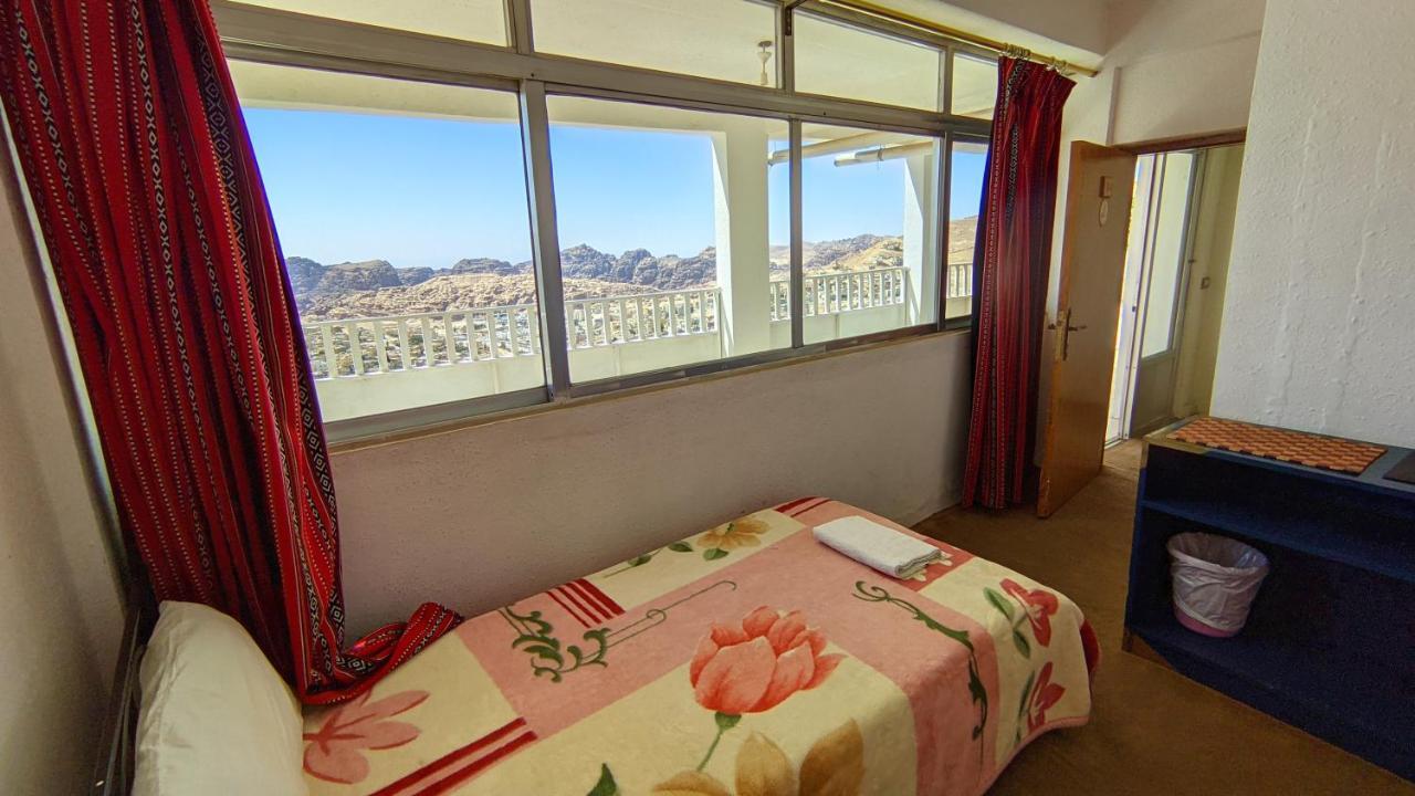 Rocky Mountain Hotel Wadi Musa Extérieur photo