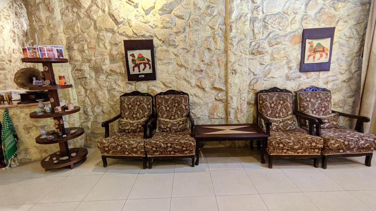 Rocky Mountain Hotel Wadi Musa Extérieur photo