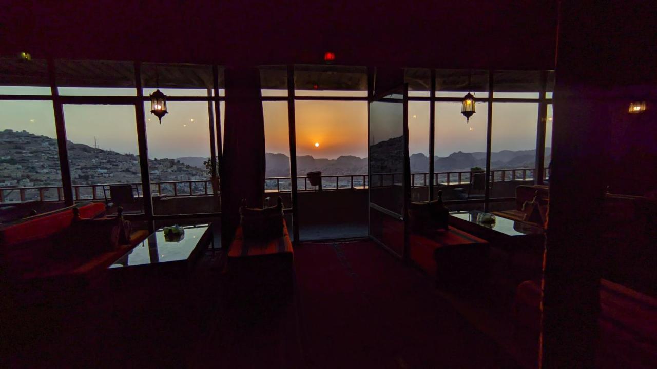 Rocky Mountain Hotel Wadi Musa Extérieur photo