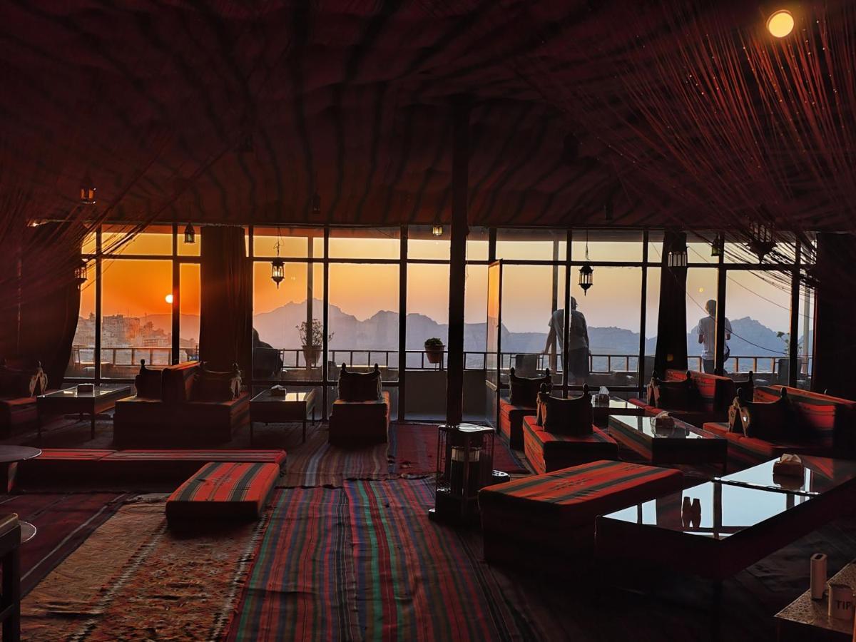 Rocky Mountain Hotel Wadi Musa Extérieur photo