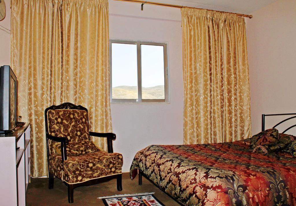 Rocky Mountain Hotel Wadi Musa Extérieur photo